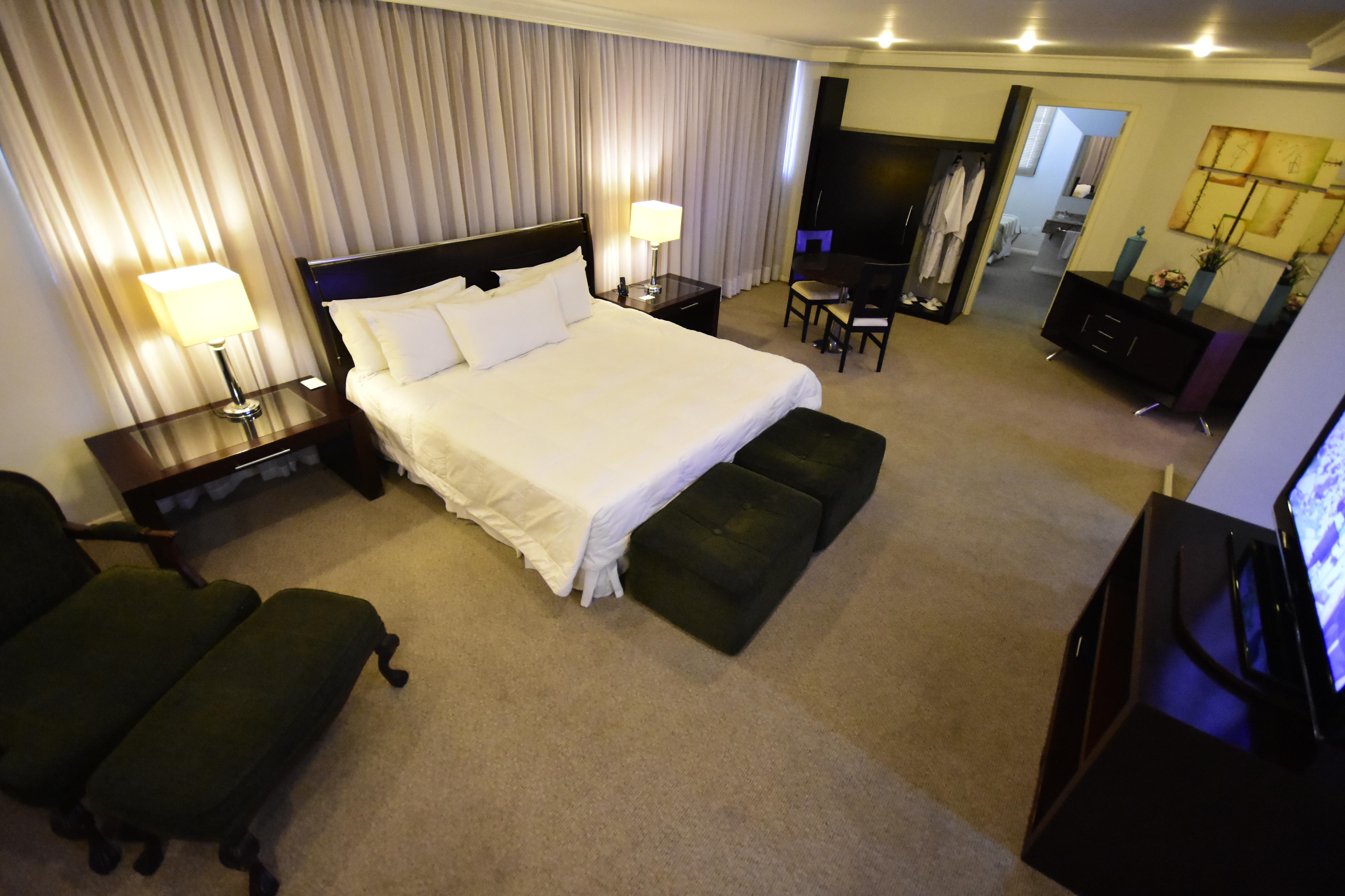 Central Park Hotel By Bourbon Cascavel  Dış mekan fotoğraf